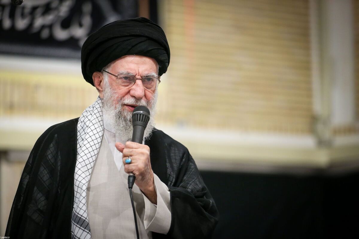 تصویری قدیمی از ۱۲ سالگی رهبر انقلاب + عکس