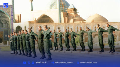مجاور بازار وکیل؛ جایی برای سیر حکمت