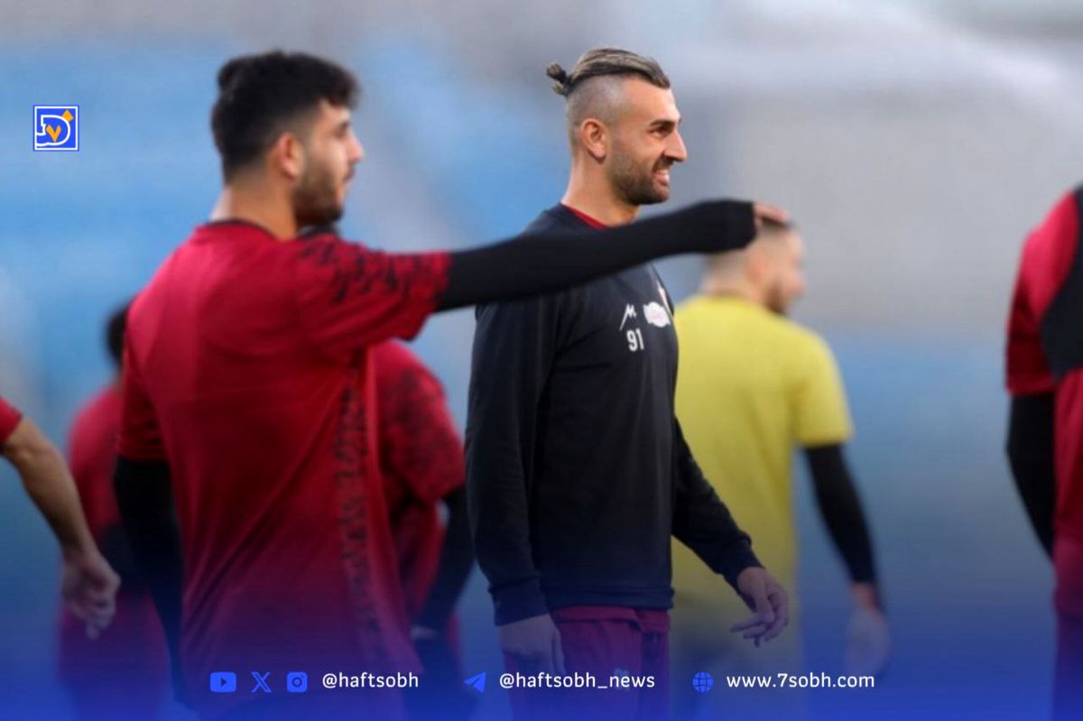 آقای بلاگر روی مخ پرسپولیسیها