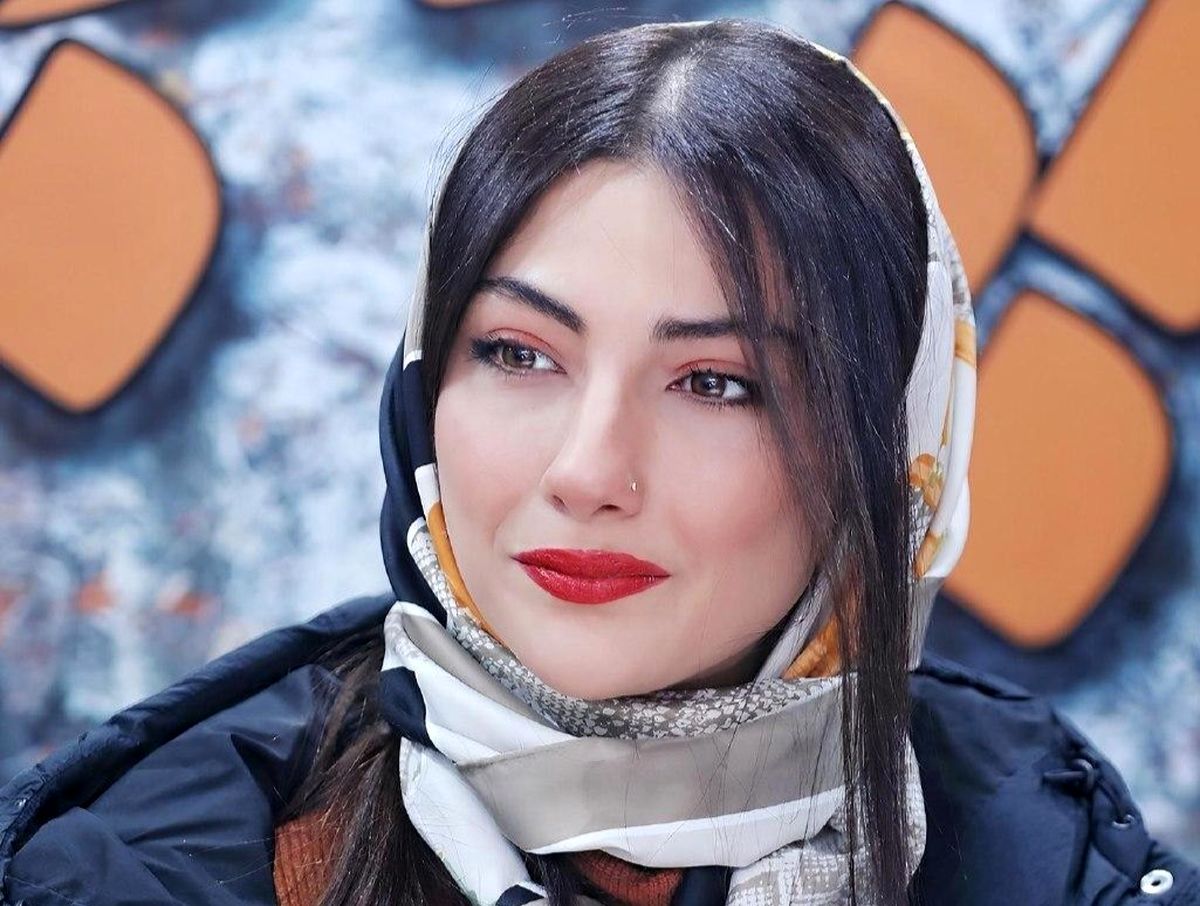 بیوگرافی محیا دهقانی ؛ از شطرنج و کارته تا ازدواج + عکس های دیدنی