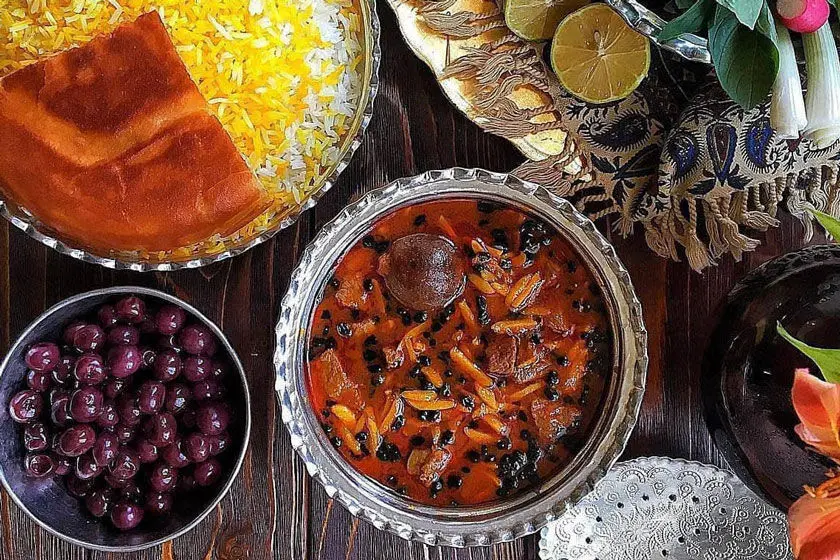 راز خورشت جاافتاده؛ این نکات طعم غذای شما را حرفه‌ای می‌کند