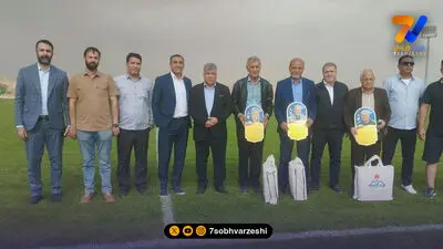 تجلیل از پیشکسوتان استقلال در اراک