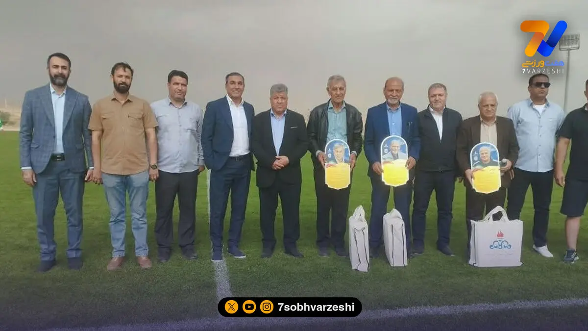 تجلیل از پیشکسوتان استقلال در اراک