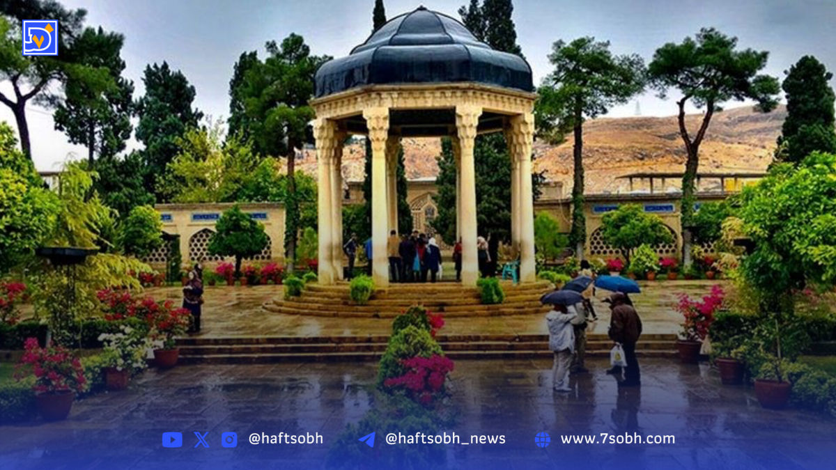 سفر در زمان؛ مقبره قدیمی حافظ پیش از بازسازی