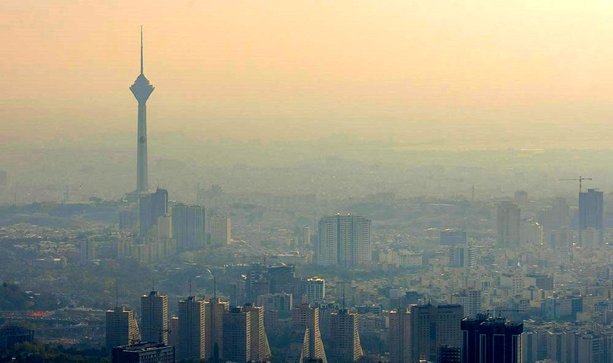وضعیت هوای تهران نارنجی شد؛ افزایش ذرات معلق در هوای پایتخت