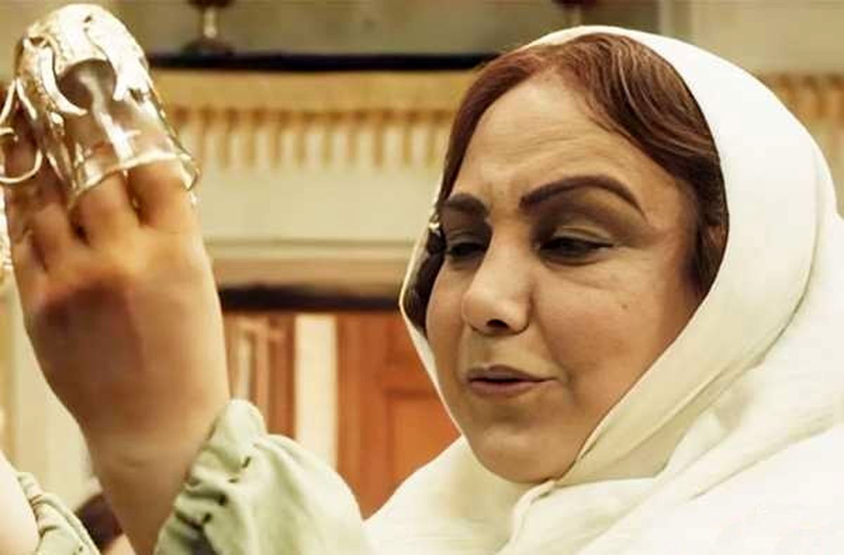 عکس حیرت‌آور چهره بدون آرایش بهنوش بختیاری دده خانم سریال بامداد خمار در کنار مرجانه گلچین.../ چقدر چهره‌هاشون متفاوته ...