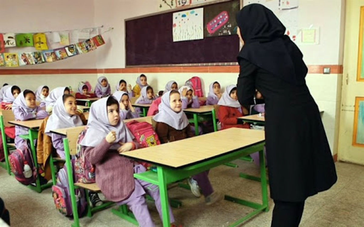 قطع حقوق یک دانشجو معلم برای داشتن حیوان خانگی