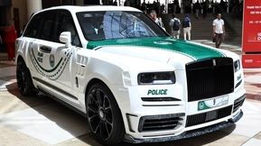 گشته شبانه پلیس دوبی با رولزرویس ایرانی + عکس