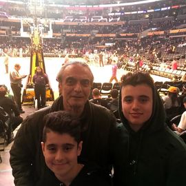 photo_2025-11-11_22-12-31