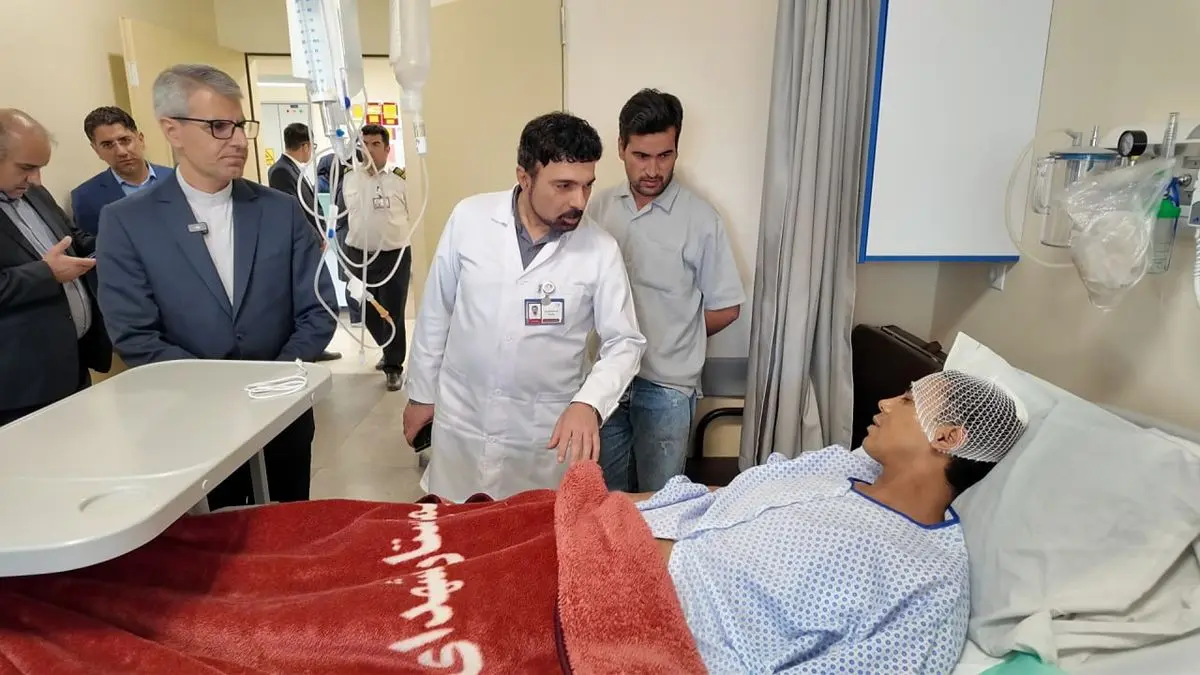 عیادت سخنگوی وزارت امور خارجه از مجروحان تجاوز رژیم صهیونیستی