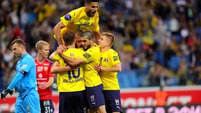 پیروزی روستوف با پاس گل طلایی محبی