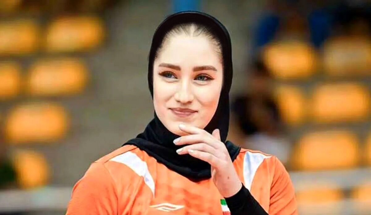 عکس جدید آیتک سلامت، ستاره چشم رنگی تیم ملی