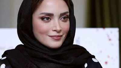 درخشش بهنوش طباطبایی با استایل‌های بهاری و مانتوهای رنگارنگ + عکس‌های خاص