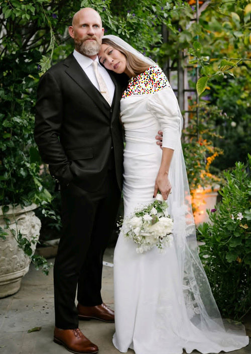 جی‌جی و بلا حدید در عروسی خواهرشان