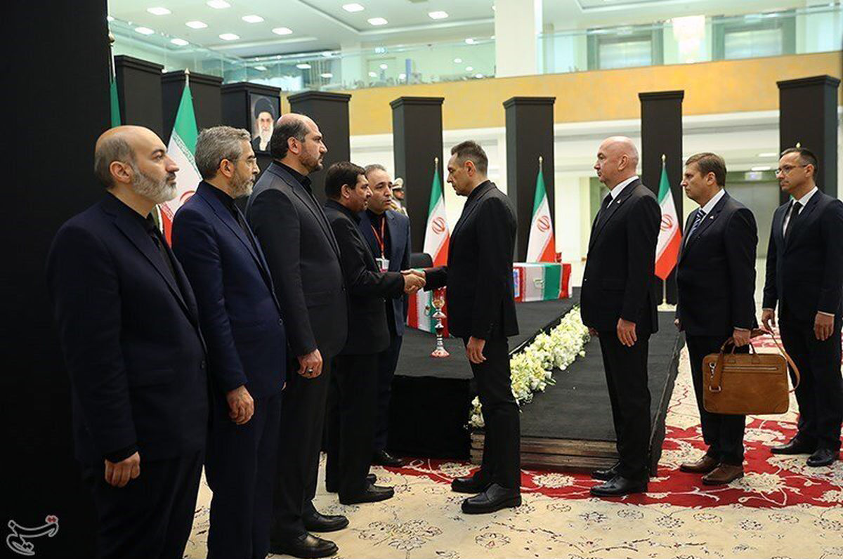 گزارش تصویری از مراسم ادای احترام سران کشورهای خارجی به پیکر شهدا