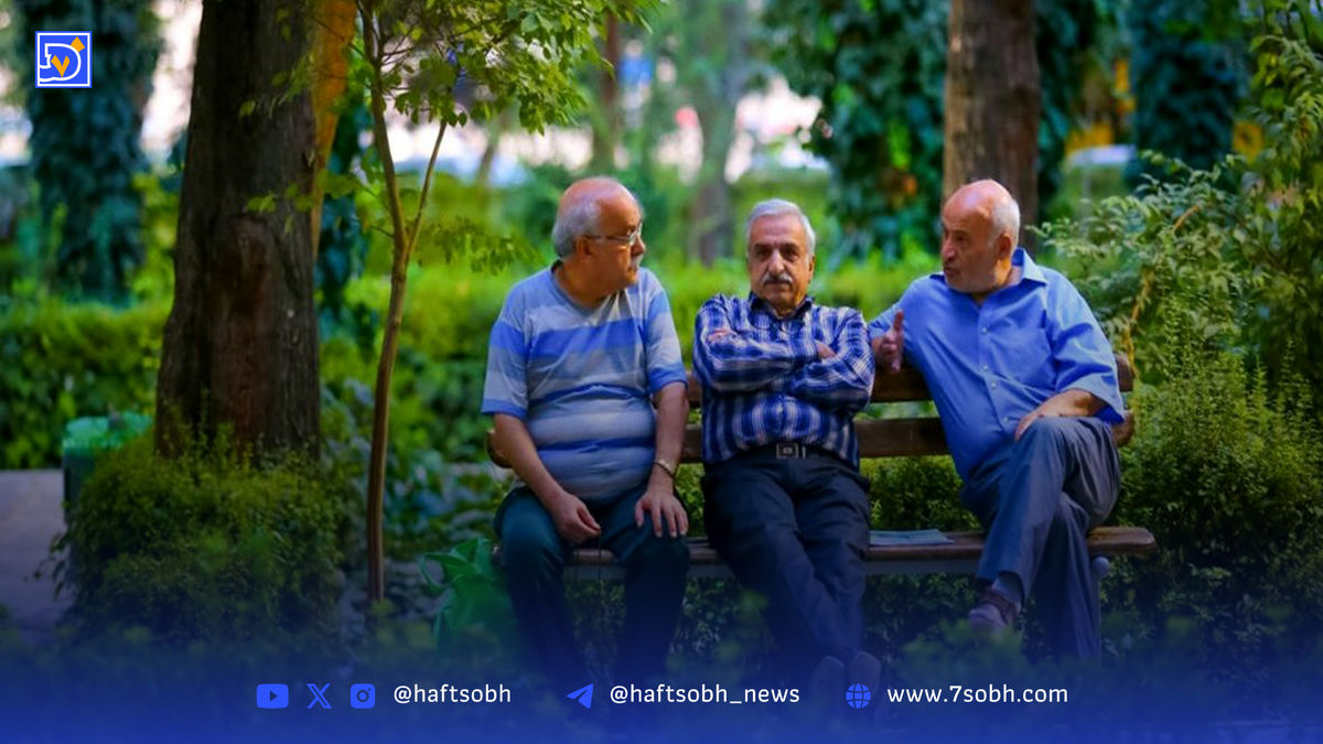 نیمکتهایی که هنوز نفس میکشند