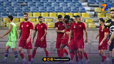 شعار هواداران پرسپولیس علیه رضا درویش در میدان فردوسی