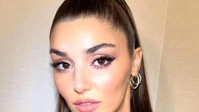 سلفی زیبا و متفاوت هانده ارچل در حمام سنتی + عکس