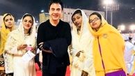 شوخی جنجالی سردار آزمون با عموپورنگ؛ با دخترخاله آمیتاب باچان ازدواج کردی، چرا پنهان می‌کنی؟ + فیلم