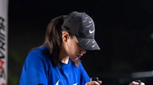 استایل‌ سپیده عظیمی هندبال