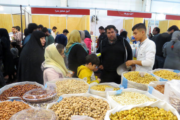 زمان عرضه کالاهای اساسی در نمایشگاه بهاره مشخص شد