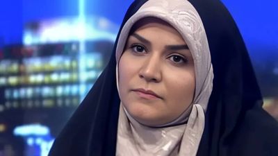 رونمایی از فرزند چشم رنگی سحر امامی مجری شیرزن صدا و سیما 
