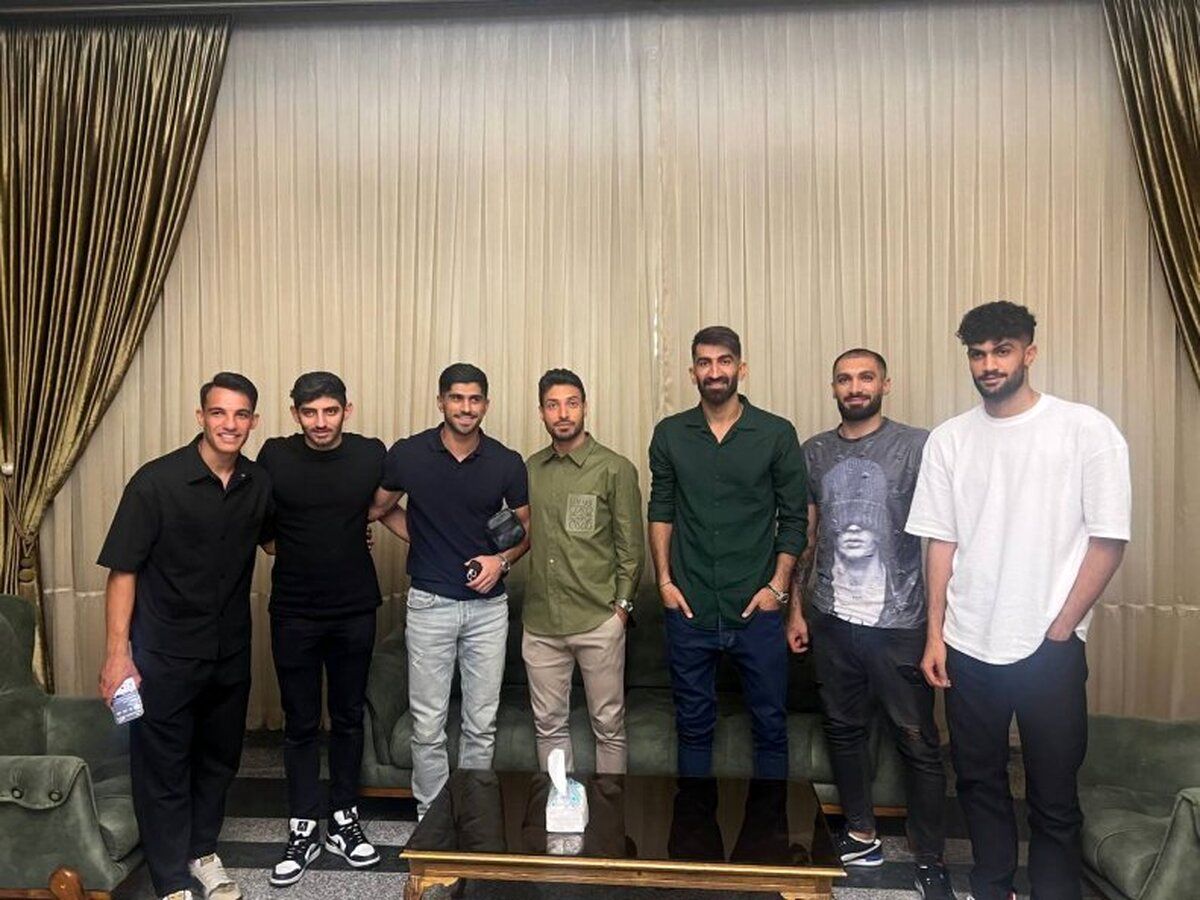 تماشا کنید | رونمایی متفاوت تراکتور از بیرانوند و ترابی