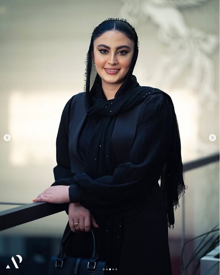 مریم مومن