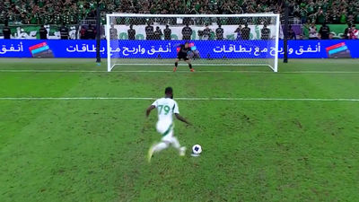 گل سوم الاهلی به الهلال توسط فراس (لیگ نخبگان آسیا)
