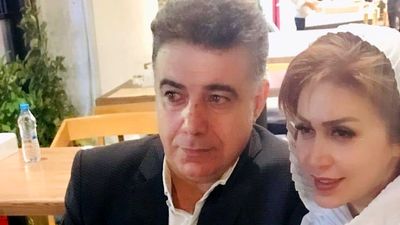 عکس روز | لاکچری بازی المیرا دهقانی با آیفون ۱۷