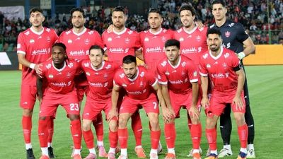 اعتراض بین نیمه استقلال خوزستان به داوری بازی پرسپولیس