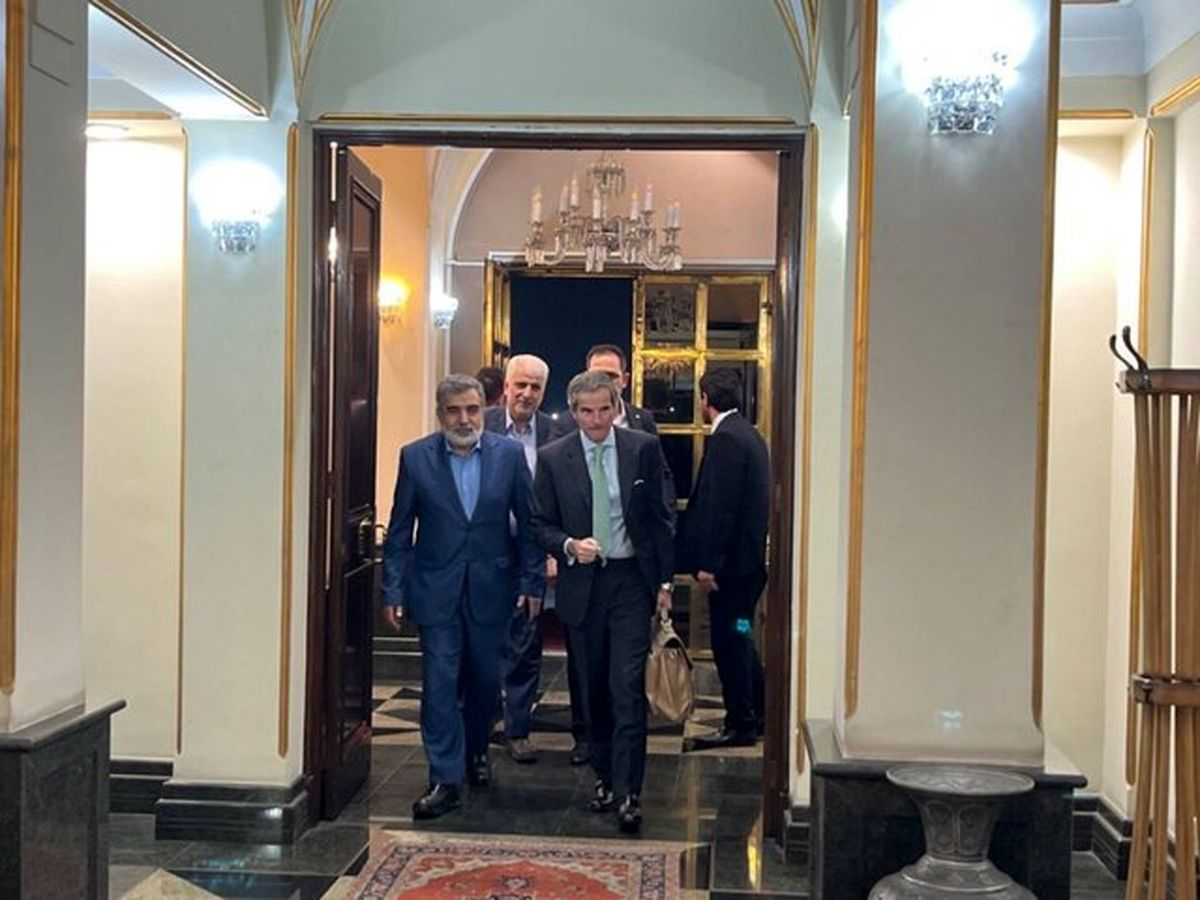 گروسی به تهران رسید؛ اتفاق مهم در پرونده هستهای ایران