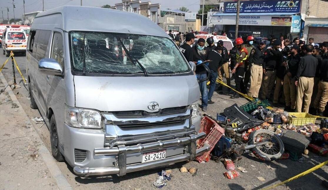 گزارش تصویری | حمله انتحاری به اتباع ژاپنی در کراچی پاکستان
