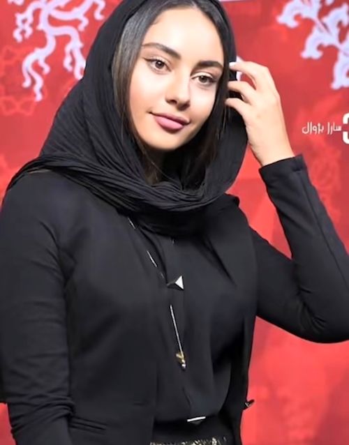 مسیر رشد ترلان پروانه در قاب تصویر