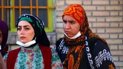 فیلم خوانندگی گوهر خیراندیش با آهنگ هایده و ادل جلوی چشمان تماشاگران