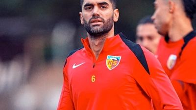 گاف بزرگ باشگاه استقلال و ضرر یک میلیون دلاری برای این تیم!