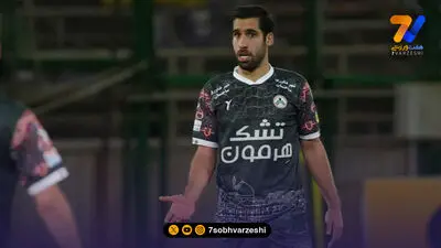 نادر محمدی با پرتاب اوت معروفش پاس گل داد