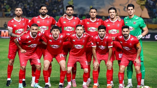 سپاهان صفر - پرسپولیس یک/ فتح اصفهان با هلیکوپتر و علیپور!