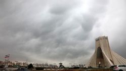 
افزایش ابر، رگبار و رعد و برق در انتظار تهران

