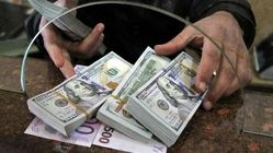 
اخذ کارمزد اضافه در ازای نقل‌ و انتقال و تبدیل ارز ممنوع
