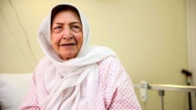 پیکر توران مهرزاد زیر باران در ارگ تاریخی تشییع شد