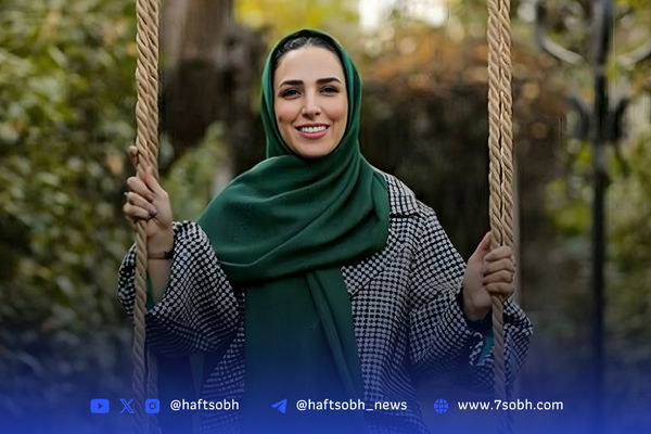 سفر در زمان؛ چهره بانمک سوگل طهماسبی ۳۴ سال پیش با لباس محلی (عکس)