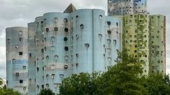 برج‌های ایلاود در پاریس؛ عجیب‌ترین معماری شاعرانه در قلب فرانسه + عکس