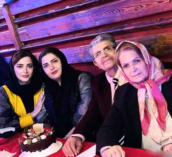 خانواده بهنوش طباطبایی