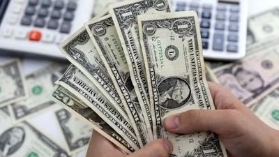 کاهش نرخ دلار در بازارهای مختلف؛ ثبات نسبی در بازار ارز 15 اردیبهشت