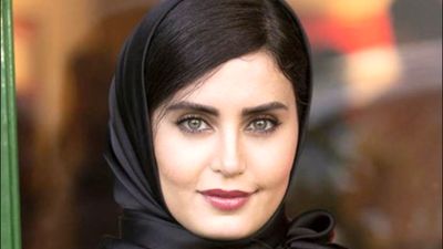 سگ گردانی الناز شاکردوست با یک استایل خاص 