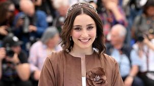 بیوگرافی سها نیاستی بازیگر زن و بچه + عکس های جذاب و خیره کننده