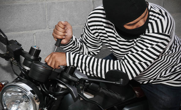 دزدها نمی‌خواهند شما از این قفل موتورسیکلت استفاده کنید
