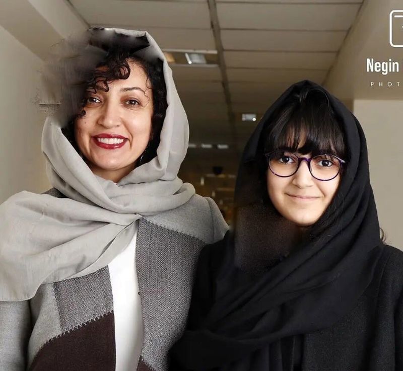 نگار عابدی و دخترش اما هاشمی