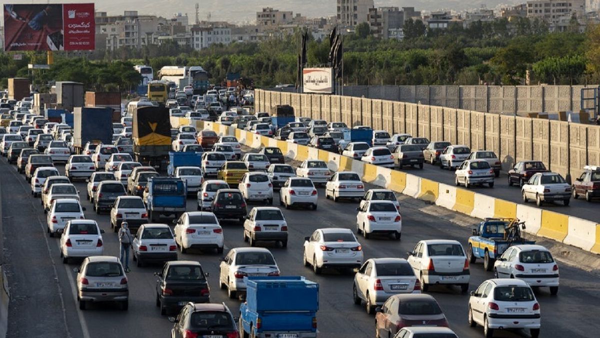 بازگشت مسافران و وضعیت ترافیک جادهها